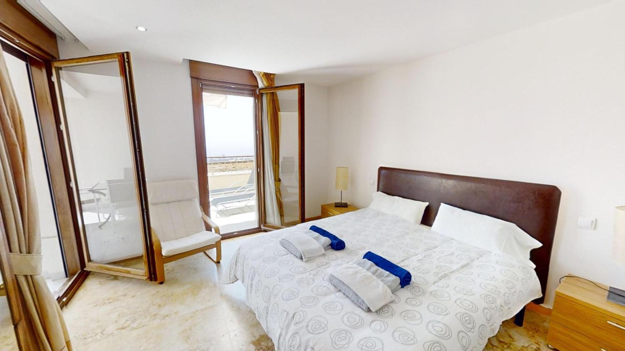 Fine Duplex Apartment With Stunning Sea Views Marbella Eksteriør bilde