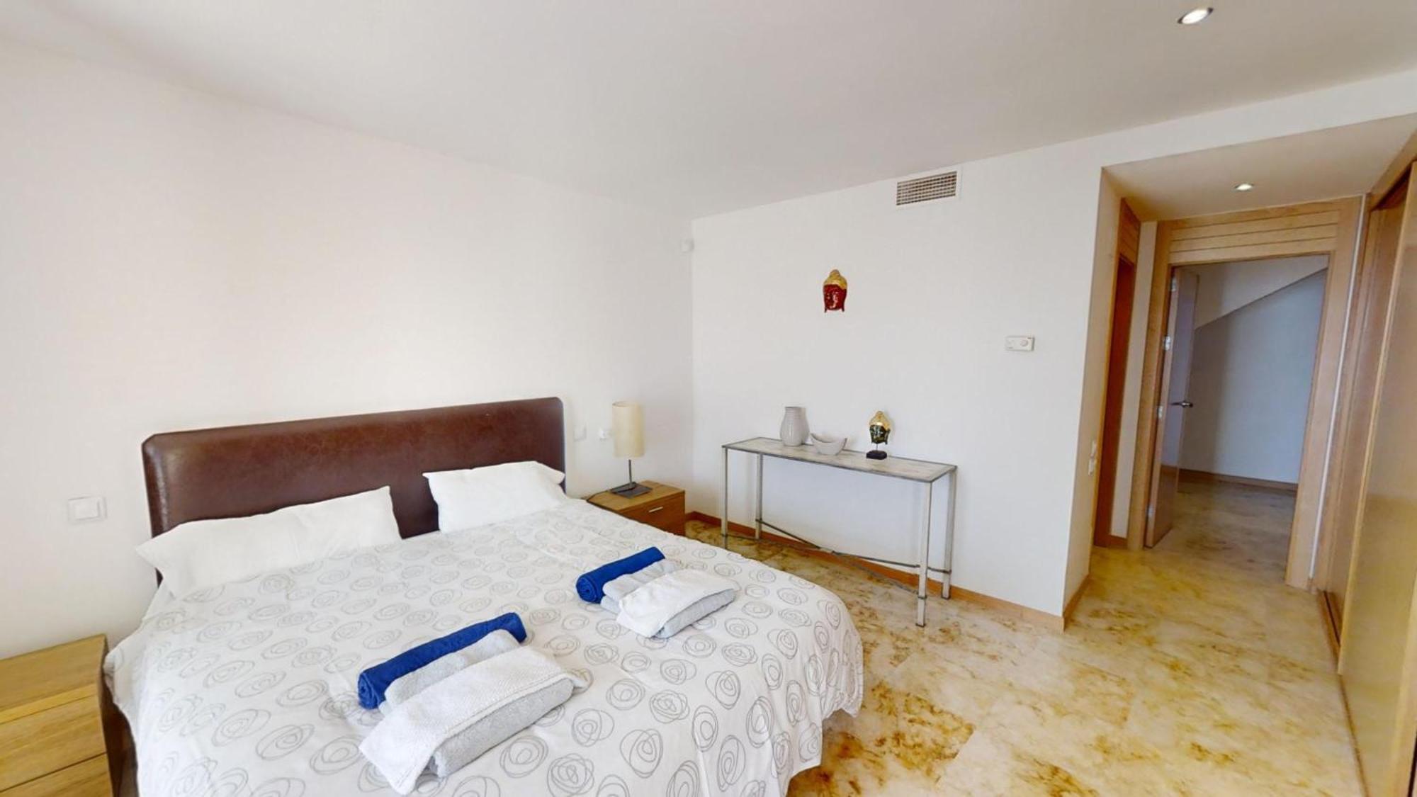 Fine Duplex Apartment With Stunning Sea Views Marbella Eksteriør bilde