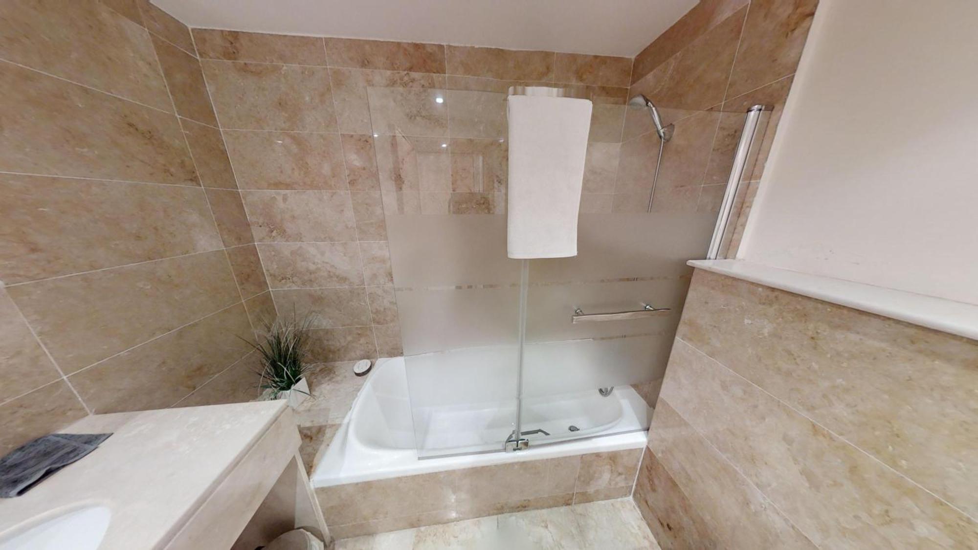 Fine Duplex Apartment With Stunning Sea Views Marbella Eksteriør bilde